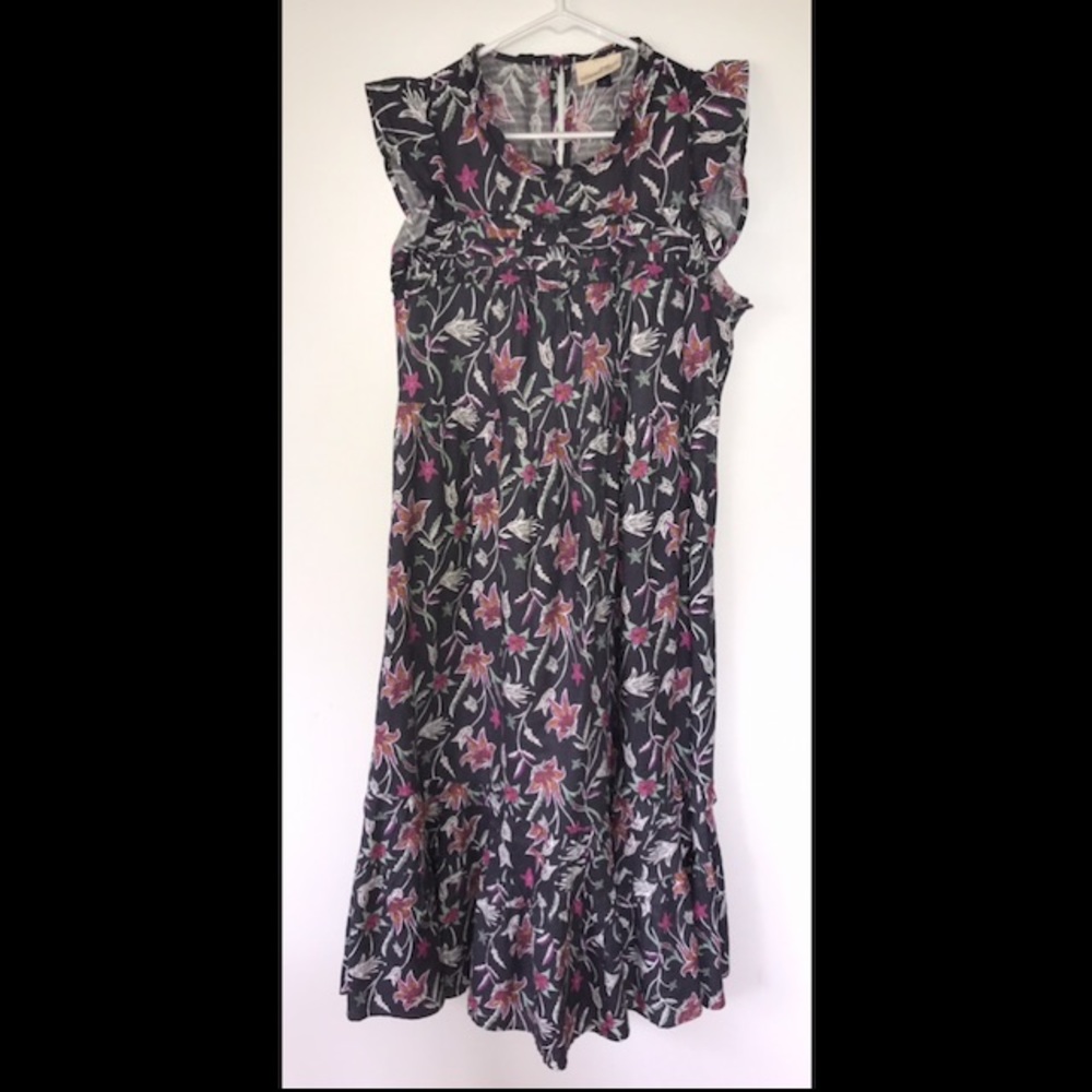 UNIVERSAL THREAD DRESS
